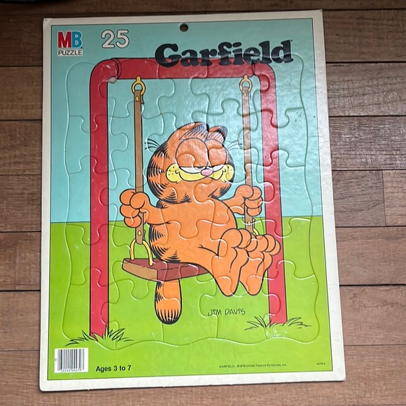 Garfield on swing puzzle 25 piece age 3-7, vintage - Picture 7 of 12